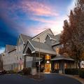 Image of La Quinta Inn & Suites by Wyndham Eugene
