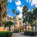 Image of La Quinta Inn & Suites by Wyndham Fort Lauderdale Tamarac