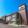 Image of La Quinta Inn & Suites by Wyndham Fowler