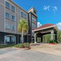 Exterior of La Quinta Inn & Suites by Wyndham Leesville Ft. Polk
