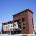 Exterior of La Quinta Inn & Suites by Wyndham Littleton