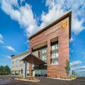 Image of La Quinta Inn & Suites by Wyndham Louisville Ne / Old Henry Rd