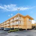 Photo of La Quinta Inn & Suites by Wyndham Oakland Hayward