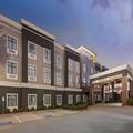 Image of La Quinta Inn & Suites by Wyndham Pasadena North