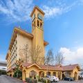 Image of La Quinta Inn & Suites by Wyndham Seattle Sea Tac Airport