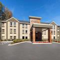 Exterior of La Quinta Inn & Suites by Wyndham Snellville-Stone Mountain