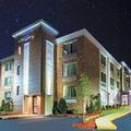 Exterior of La Quinta Inn & Suites by Wyndham Sturbridge
