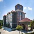Exterior of La Quinta Inn & Suites by Wyndham Tupelo