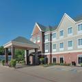Image of La Quinta Inn & Suites by Wyndham Tyler South