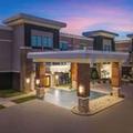 Exterior of La Quinta Inn & Suites by Wyndham Tyler - University Area