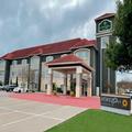 Exterior of La Quinta Inn & Suites by Wyndham Waxahachie