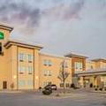 Photo of La Quinta Inn & Suites by Wyndham Weatherford Ok