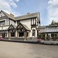 Exterior of Leonardo Boutique Huntingtower Perth