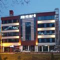 Exterior of Lion City Hotel