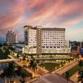 Exterior of Luminary Hotel & Co. Autograph Collecti