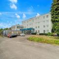 Exterior of Manchester Airport Stanley Hotel by Belvilla