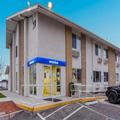 Exterior of Motel 6 Boise, ID - Airport
