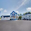 Exterior of Motel 6 Clarion, PA