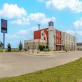 Exterior of Motel 6 Headingley, MB - Winnipeg West