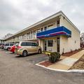 Exterior of Motel 6 Joliet, IL - I-80
