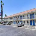 Exterior of Motel 6 Los Angeles Ca