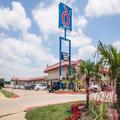 Exterior of Motel 6 Mesquite, TX - Rodeo - Convention Ctr