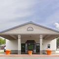 Exterior of Motel 6 Nacogdoches Tx