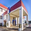 Exterior of Motel 6 Portland, OR - Tigard West