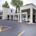 Exterior of Motel 6 Richfield, OH
