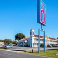Exterior of Motel 6 Round Rock, TX