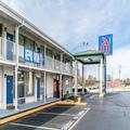 Exterior of Motel 6 Somerset, KY