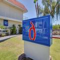 Exterior of Motel 6 Tempe, AZ - Broadway - ASU