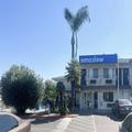 Image of Motel 6 Tulare, CA