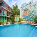 Exterior of Nílu Cancun Downtown by Selina