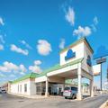 Photo of OYO Hotel Oklahoma City South I-35 and SE 29th