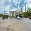 Photo of OYO Townhouse Jackson/Ridgeland