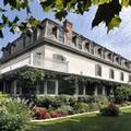Exterior of Oban Inn