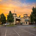 Image of Oxford Suites Pendleton