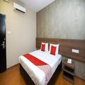 Exterior of Oyo 977 Hong Kong Suites