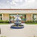 Photo of Oyo Hotel Dundee by Crystal Lake