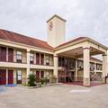 Exterior of Oyo Hotel Lsu