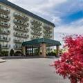 Exterior of Park Grove Inn