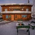 Photo of Pike's Waterfront Lodge