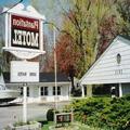 Exterior of Plantation Motel