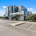 Exterior of Quality Hotel Taylors Lakes