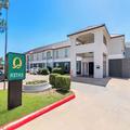 Exterior of Quality Inn Bastrop