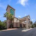 Photo of Quality Inn Conway Northwest