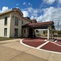 Exterior of Quality Inn Nacogdoches
