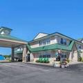 Exterior of Quality Inn & Suites