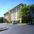 Exterior of Quality Inn & Suites Bensalem